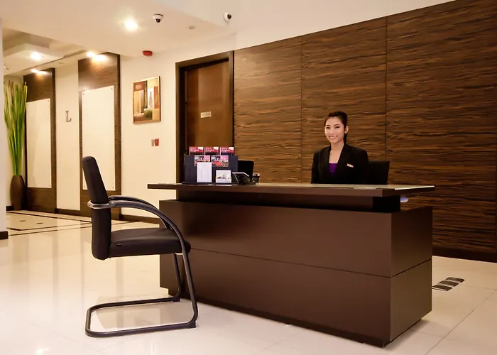 Grand Mercure Asoke 5*