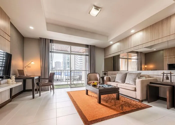 Grand Mercure Asoke Hotel 5*