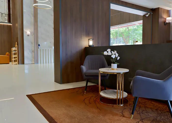 Grand Mercure Asoke 5* Banguecoque